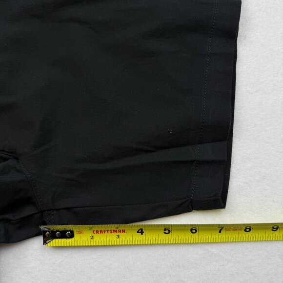 Wrangler Men's Regular Fit Medium Stretch Black Shorts Size 42 Inseam 7" NWT - Picture 12 of 12